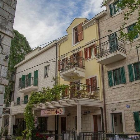 Apartmani Skver Sanja Herceg Novi Zewnętrze zdjęcie